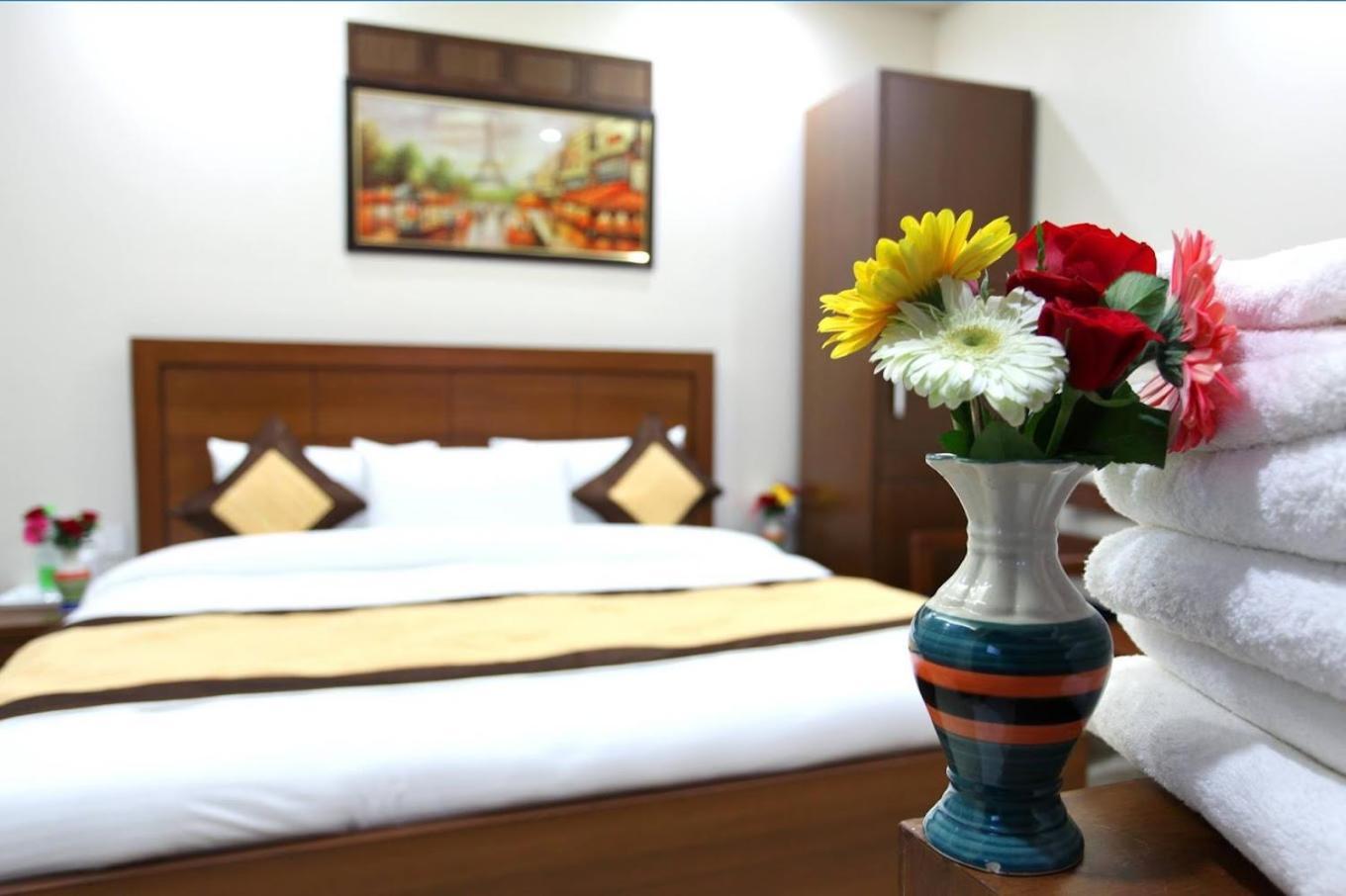 Hotel Hc Grand New Delhi Exterior photo